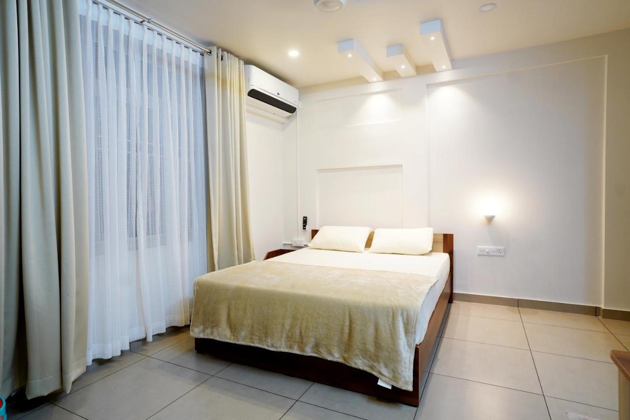 Kadampanattu'S Homestay Kochi Exterior foto