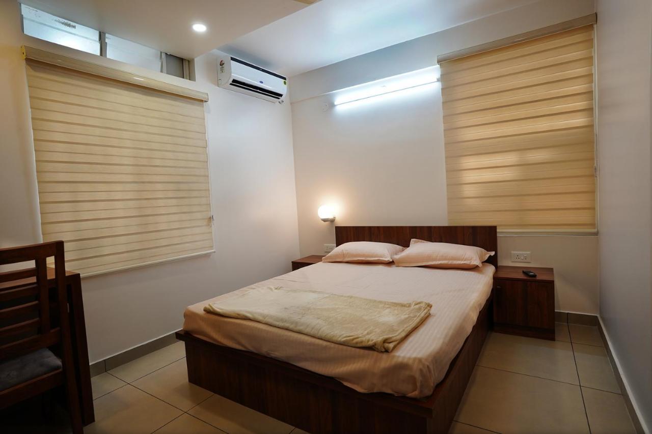 Kadampanattu'S Homestay Kochi Exterior foto
