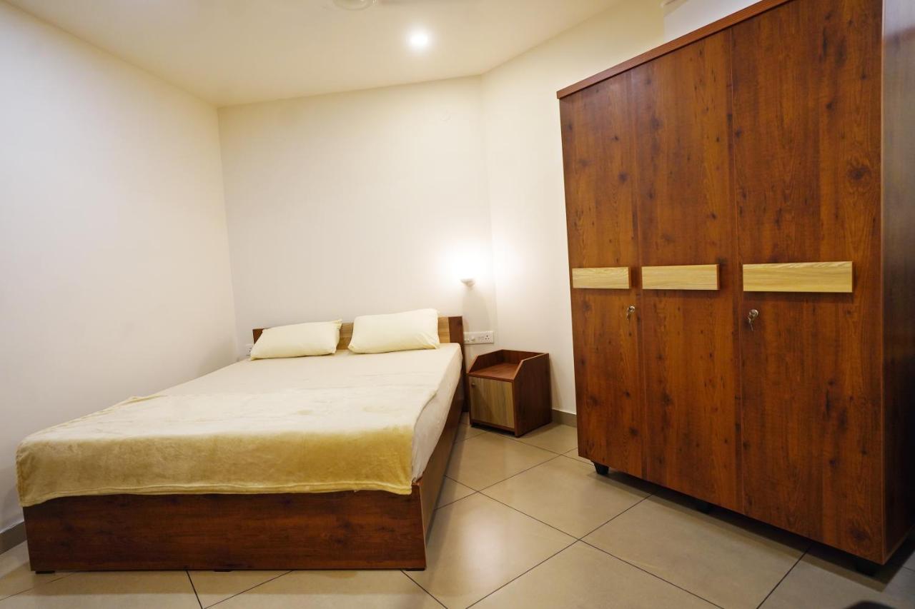 Kadampanattu'S Homestay Kochi Exterior foto